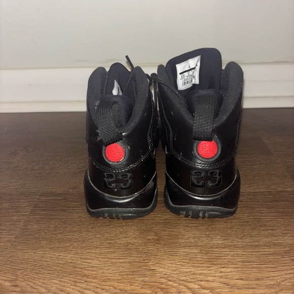Jordan 9 Retro Bred Patent GS - Picture 3 of 4